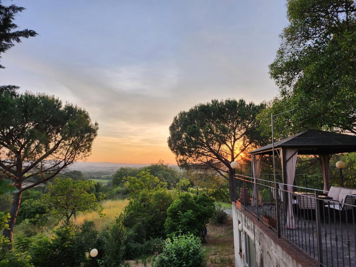 Il Giuggiolo - La Collina Della Quiete Bed & Breakfast Certaldo Exterior photo