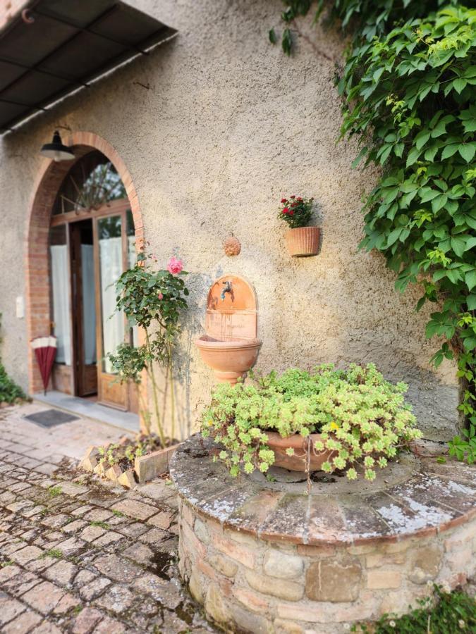 Il Giuggiolo - La Collina Della Quiete Bed & Breakfast Certaldo Exterior photo