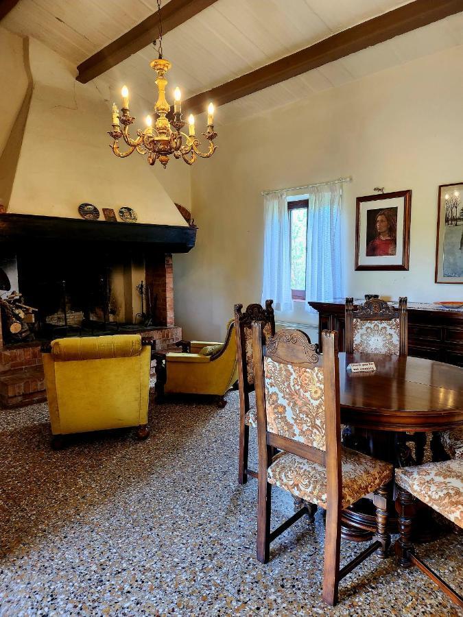 Il Giuggiolo - La Collina Della Quiete Bed & Breakfast Certaldo Exterior photo